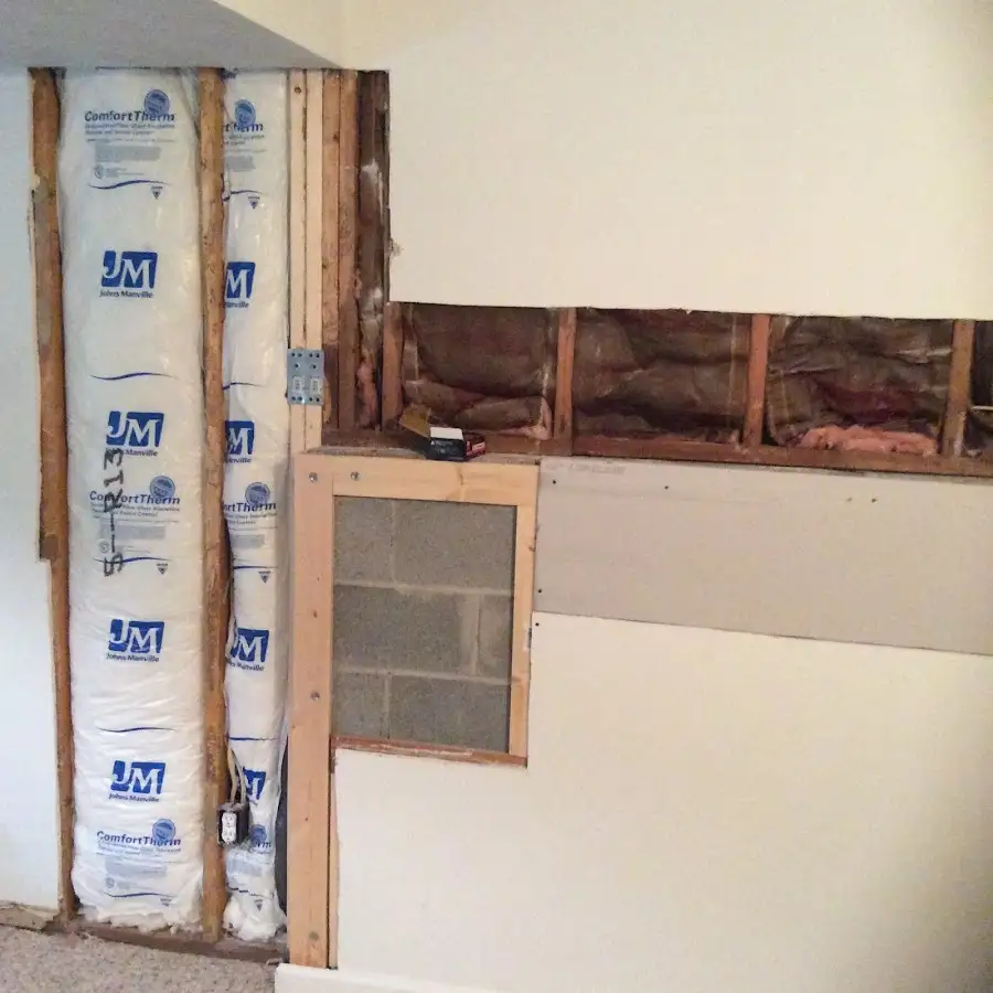 Wall insulation replacement during Structural Drying in Chillicothe